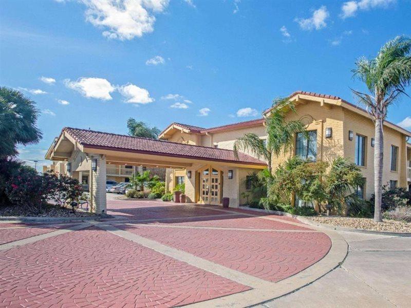 La Quinta Inn By Wyndham Виктория Экстерьер фото