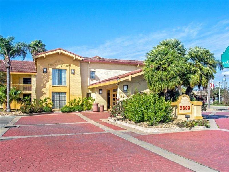 La Quinta Inn By Wyndham Виктория Экстерьер фото