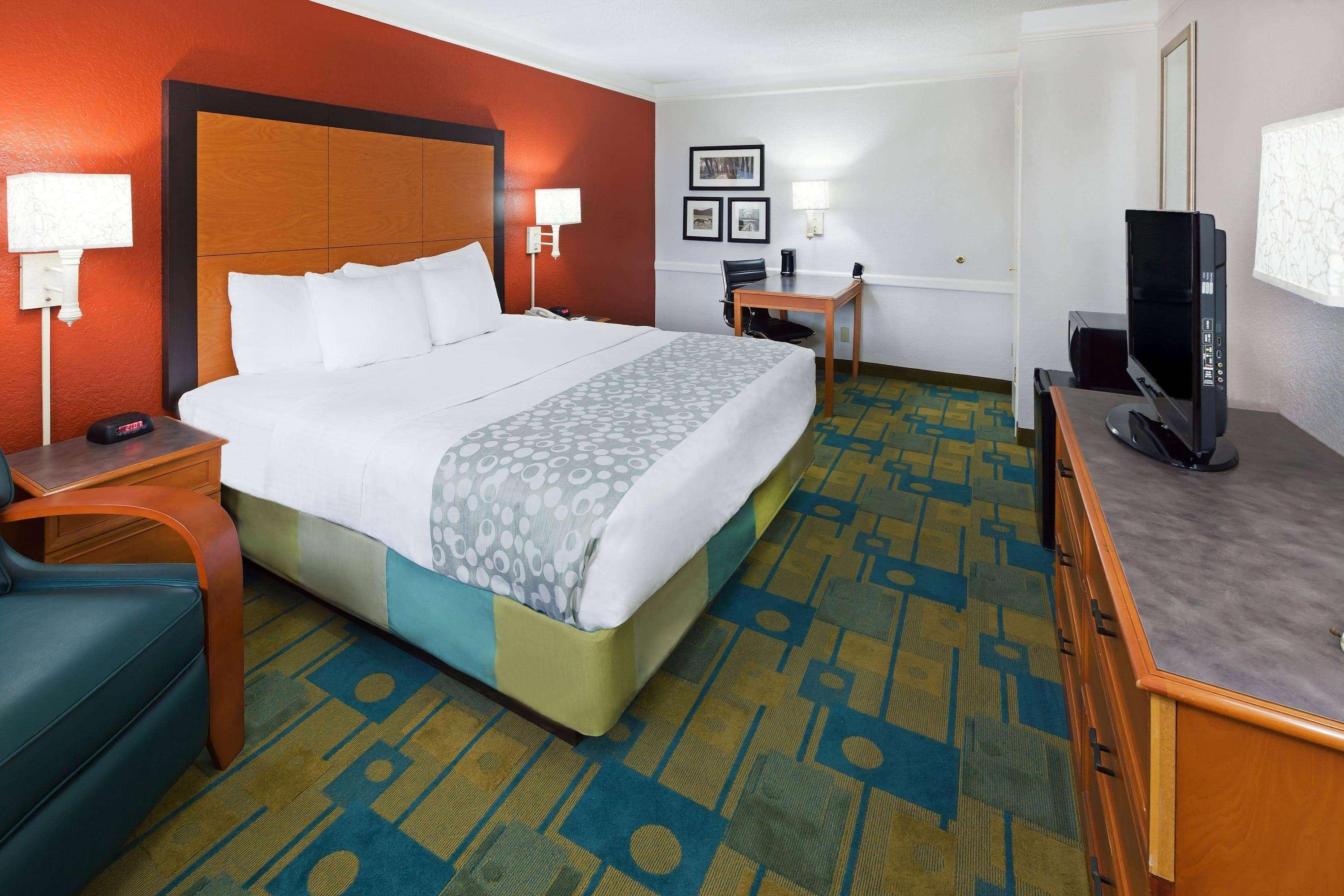 La Quinta Inn By Wyndham Виктория Экстерьер фото